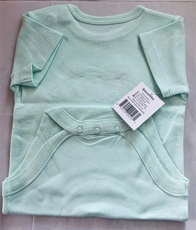 Scalable Baby Apparel Inventory with Established Online Presence