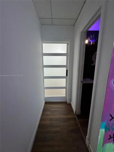 Boutique Hair Salon and Barber Shop with High Visibility