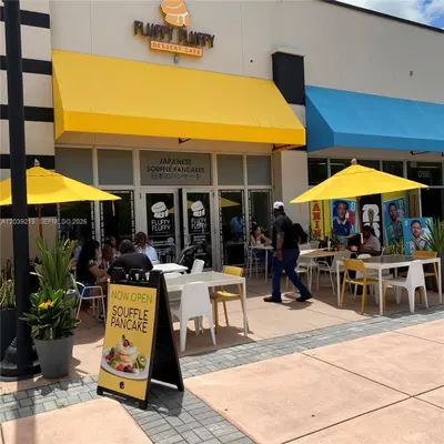 Thriving Japanese Souffl Pancake Cafe with High Monthly Sales