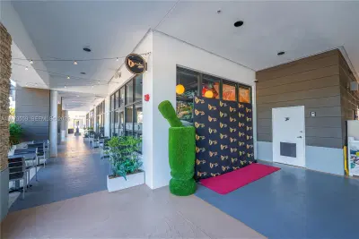 Turnkey Restaurant with 24 Hour Liquor License and Modern Upgrades