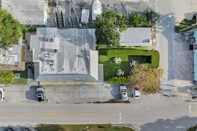 Premier Commercial Property with Highway Frontage