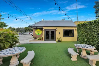 Premier Commercial Property with Highway Frontage