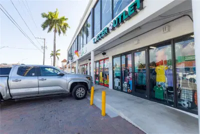 Turnkey Convenience Store with High Traffic Location