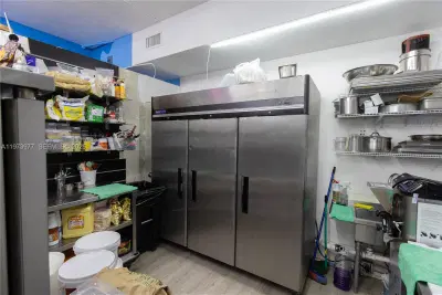 Turnkey Convenience Store with High Traffic Location