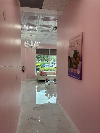 Profitable Spa and Hair Removal Center with Franchisor Support