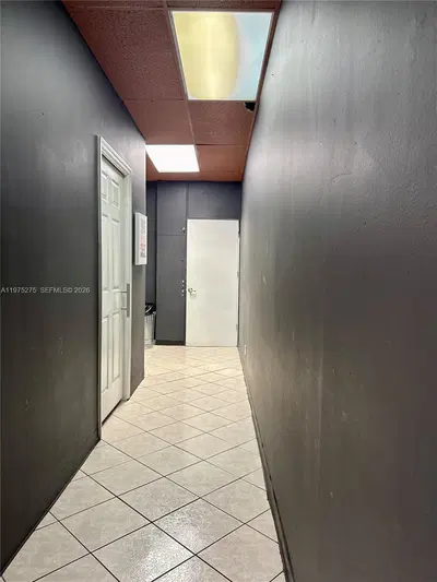 Complete Hair Salon Equipment Package with High End Stations