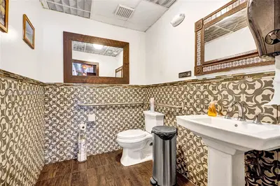 Established Restaurant with Valuable 4COP Liquor License