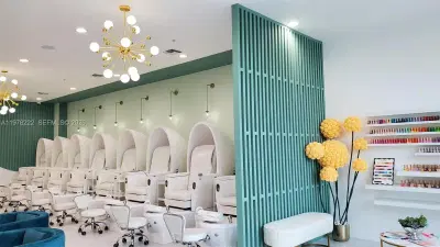 Turnkey Nail Salon with Over 3,200 Registered Clients