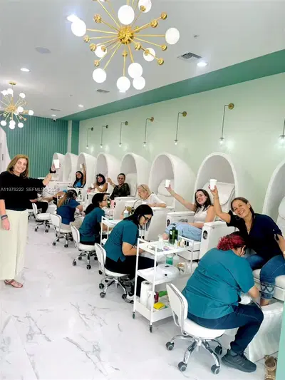 Turnkey Nail Salon with Over 3,200 Registered Clients