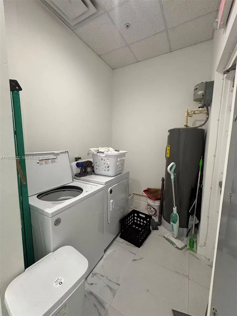 Turnkey Nail Salon with Over 3,200 Registered Clients