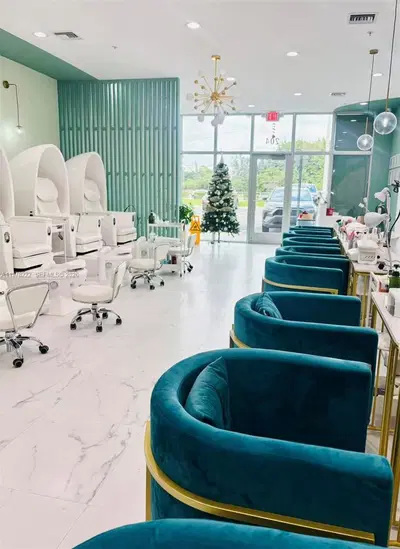 Turnkey Nail Salon with Over 3,200 Registered Clients