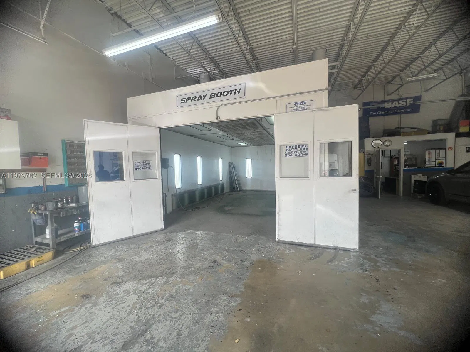 Established Auto Paint Business with Strong Client Network