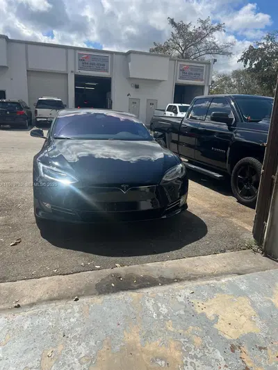 Established Auto Paint Business with Strong Client Network