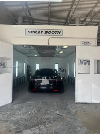 Established Auto Paint Business with Strong Client Network