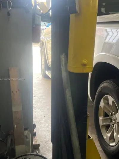 Established Automotive Body Shop with Existing Client Network