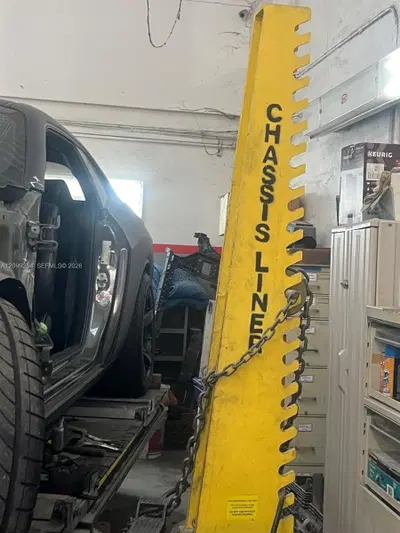 Established Automotive Body Shop with Existing Client Network