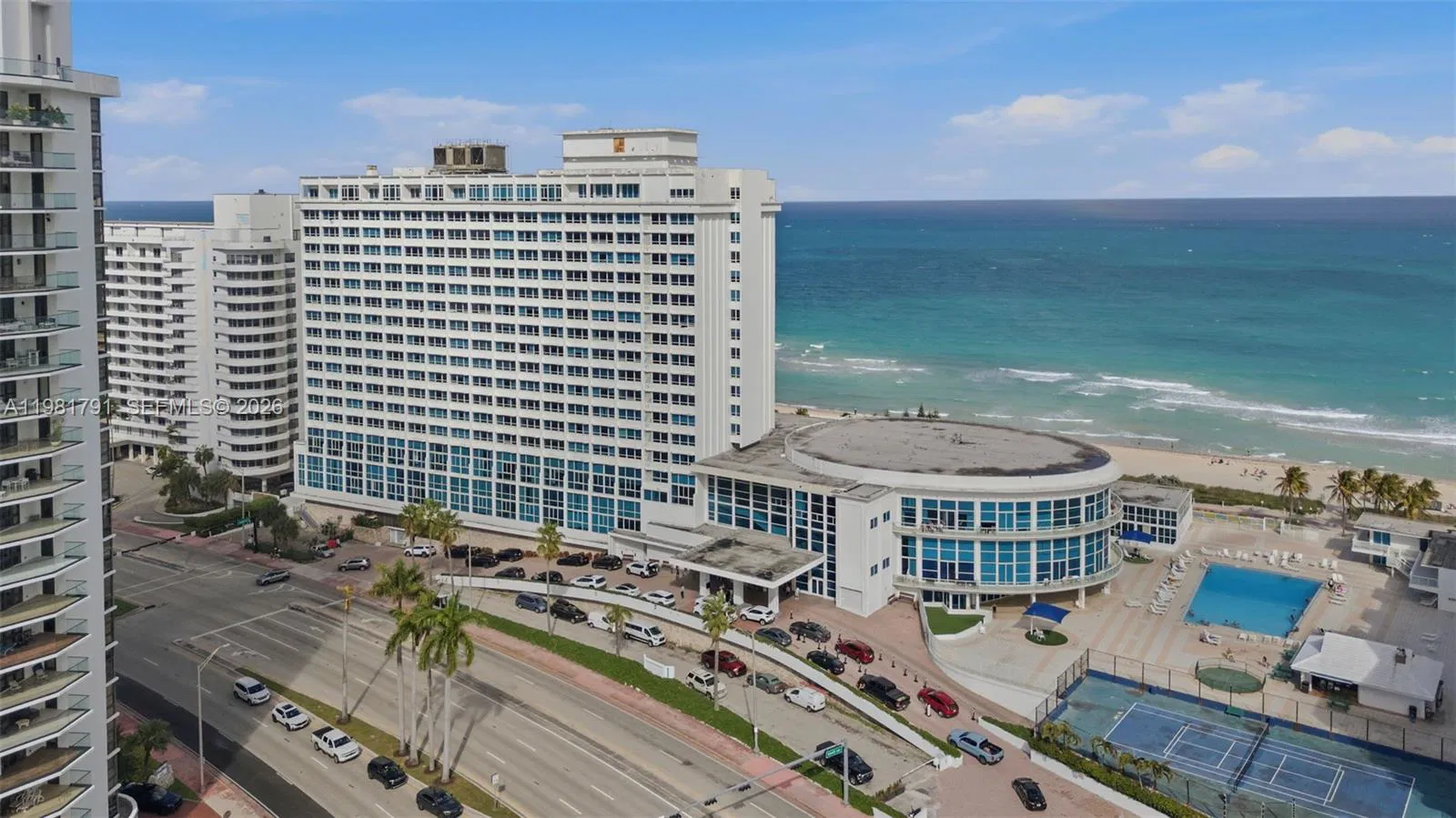 Complete Oceanfront Restaurant and Lounge Asset Package