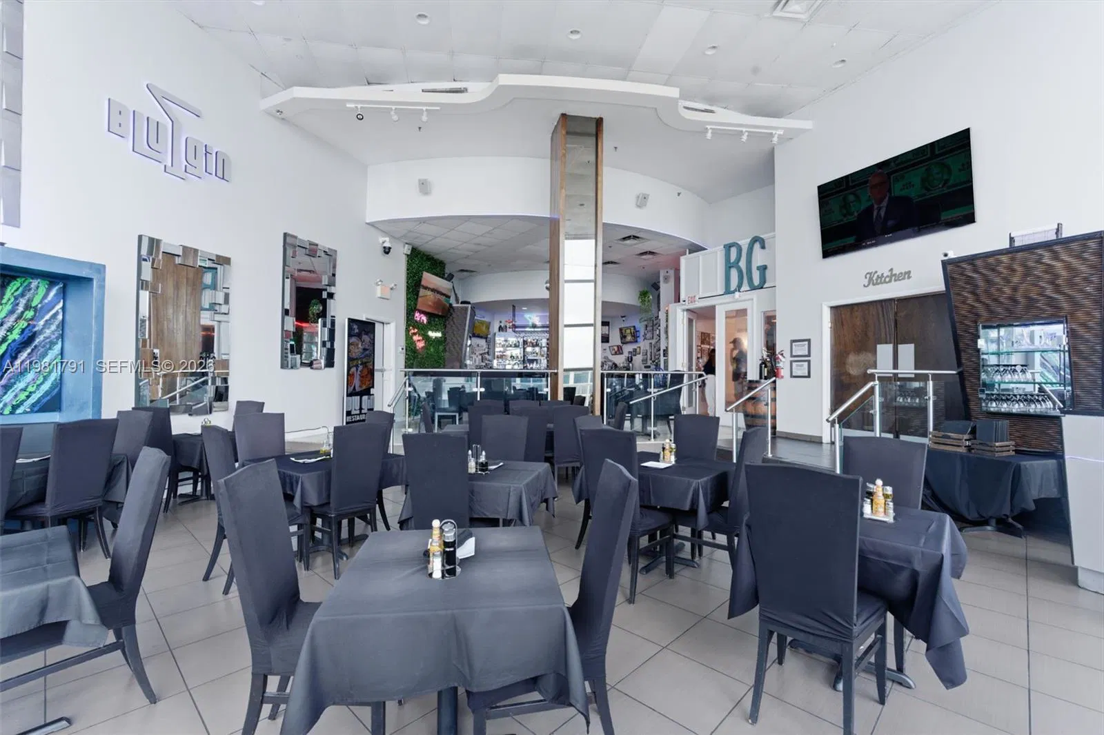 Complete Oceanfront Restaurant and Lounge Asset Package