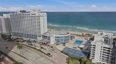 Complete Oceanfront Restaurant and Lounge Asset Package