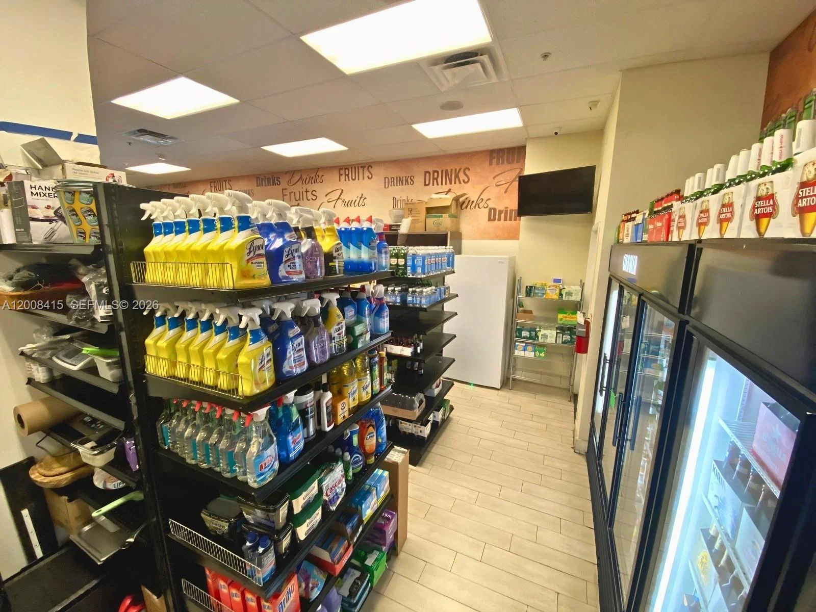 Profitable Cafe Restaurant and Mini Market with Diversified Income Streams