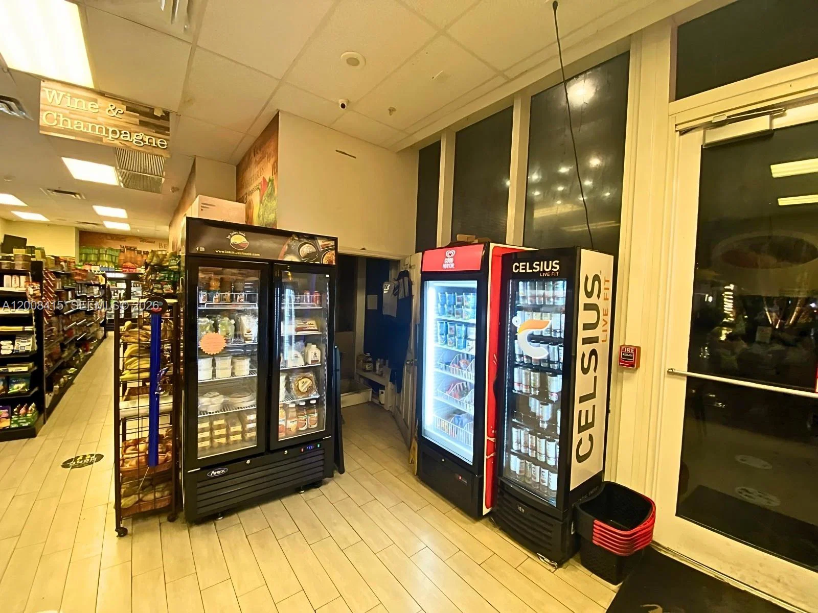 Profitable Cafe Restaurant and Mini Market with Diversified Income Streams