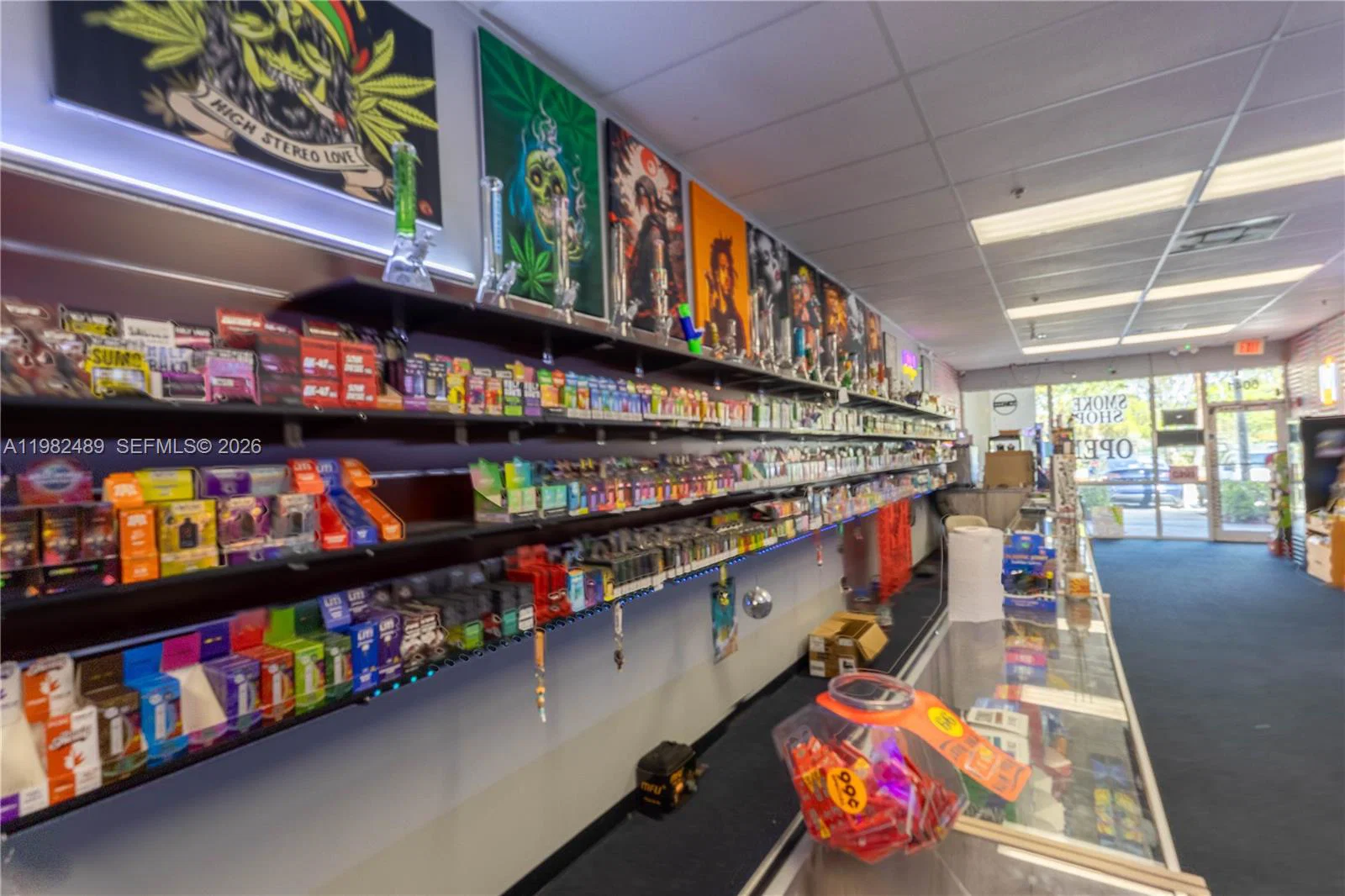 Turnkey Smoke Shop with High Visibility and Steady Foot Traffic