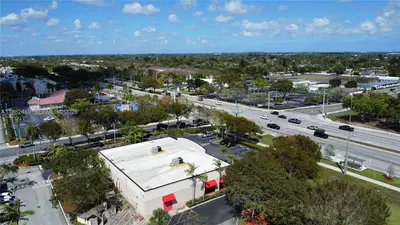 Turnkey Smoke Shop with High Visibility and Steady Foot Traffic