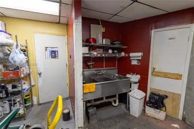 Established Latin American Restaurant with Multiple Revenue Streams