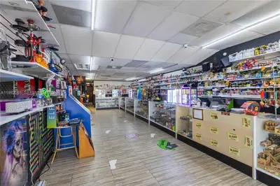 Profitable Smoke Shop with High Margin Inventory