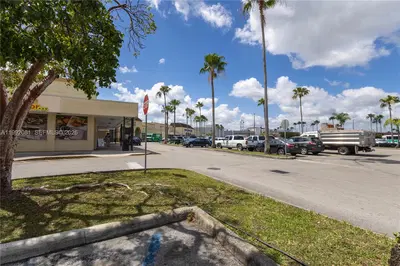 Profitable Smoke Shop with High Margin Inventory