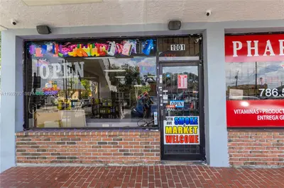 Growing Smoke Shop and Convenience Market with Multiple Revenue Streams