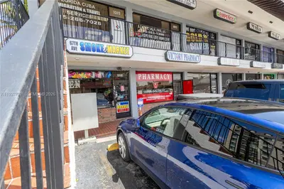 Growing Smoke Shop and Convenience Market with Multiple Revenue Streams