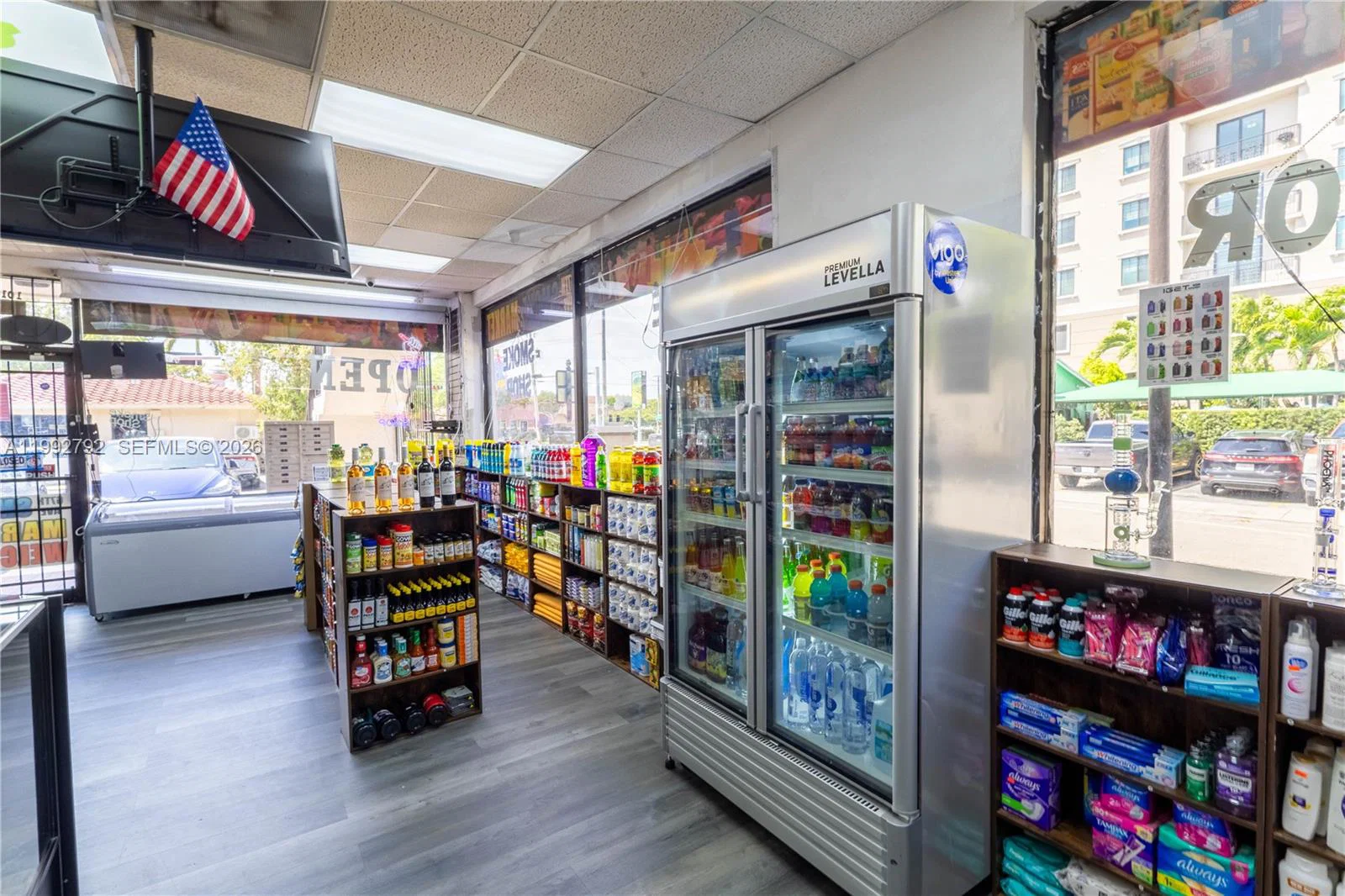 Growing Smoke Shop and Convenience Market with Multiple Revenue Streams