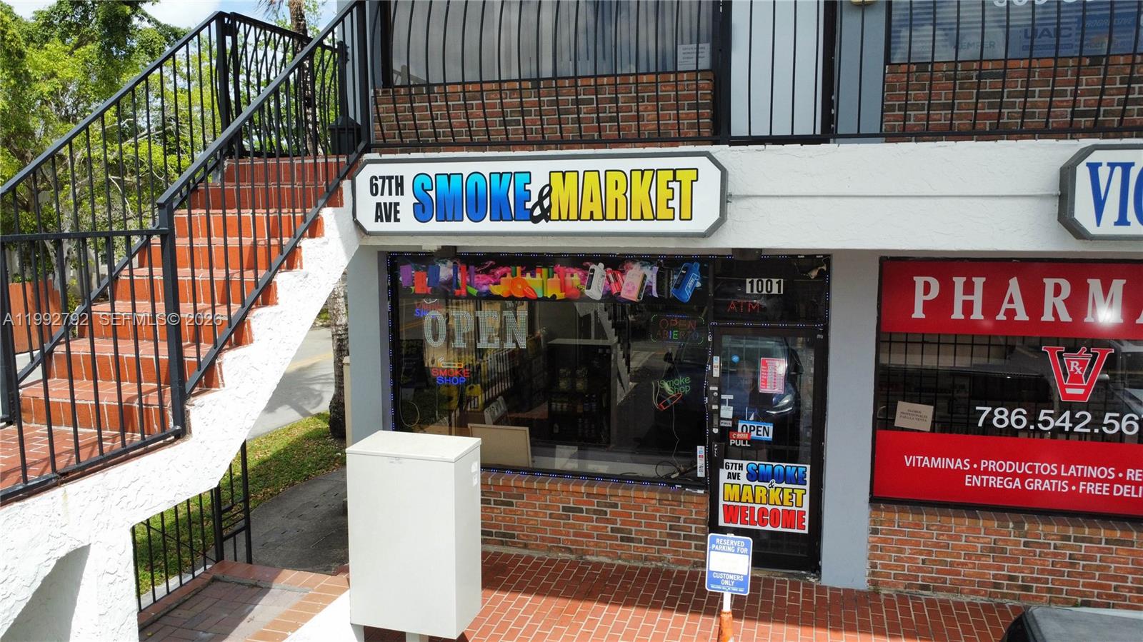 Growing Smoke Shop and Convenience Market with Multiple Revenue Streams