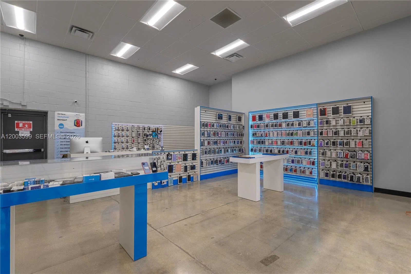 Turnkey Mobile Phone Sales  Repair with High Traffic Walmart Location