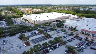 Turnkey Mobile Phone Sales  Repair with High Traffic Walmart Location