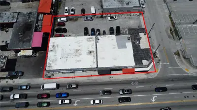 Turnkey Smoke Shop with Prime Retail Location