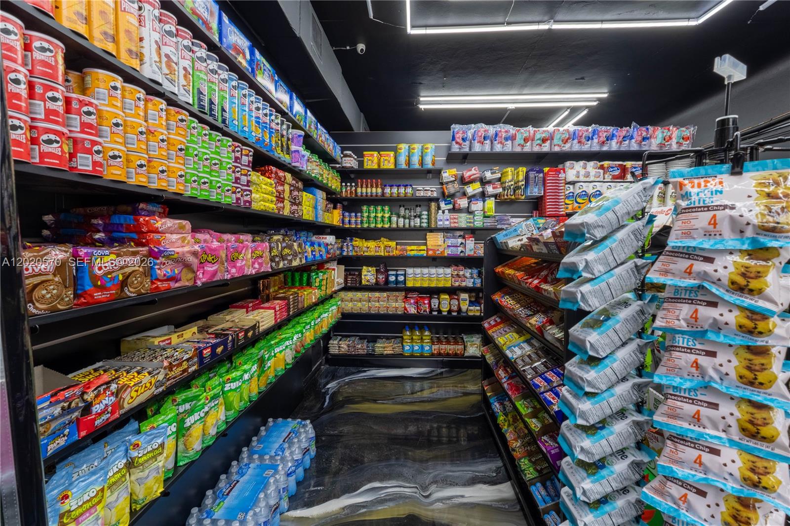 Turnkey Smoke Shop with Prime Retail Location
