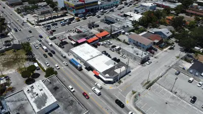 Turnkey Smoke Shop with Prime Retail Location