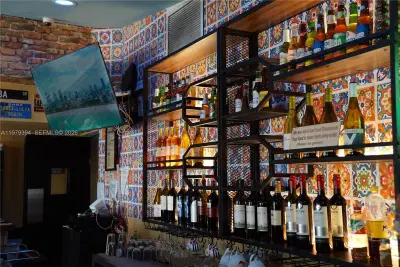 Thriving Cuban Restaurant with Prime Beachside Location