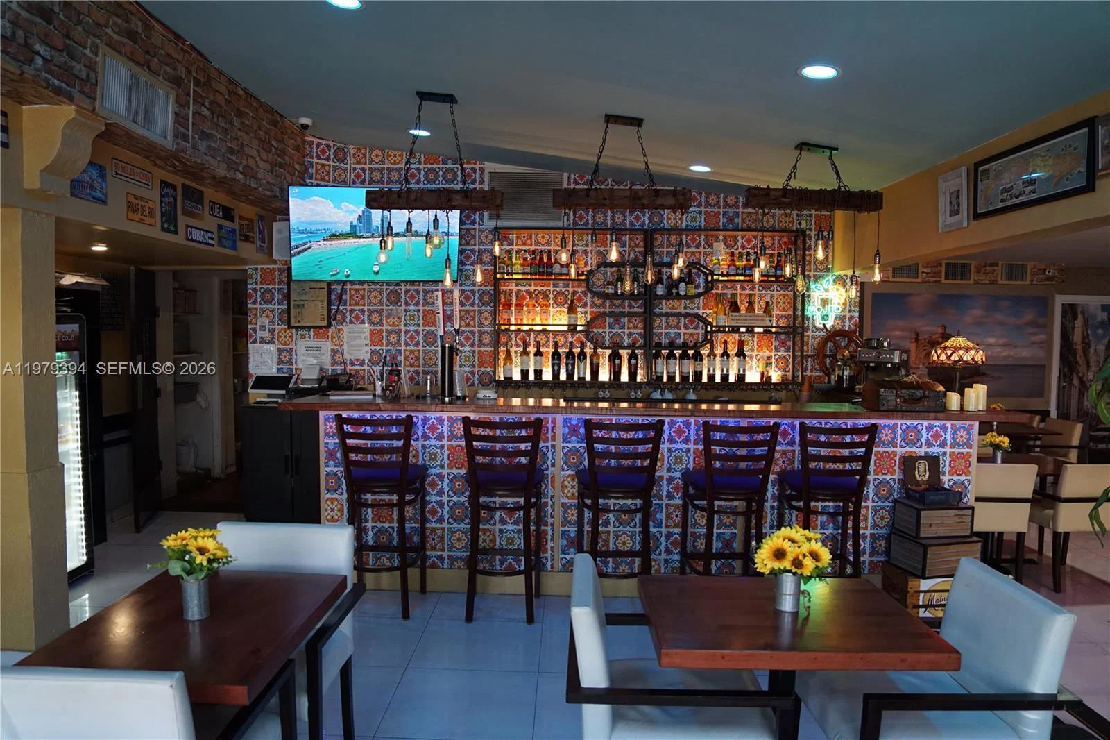 Thriving Cuban Restaurant with Prime Beachside Location