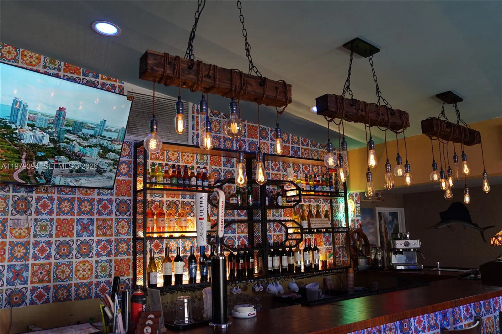 Thriving Cuban Restaurant with Prime Beachside Location