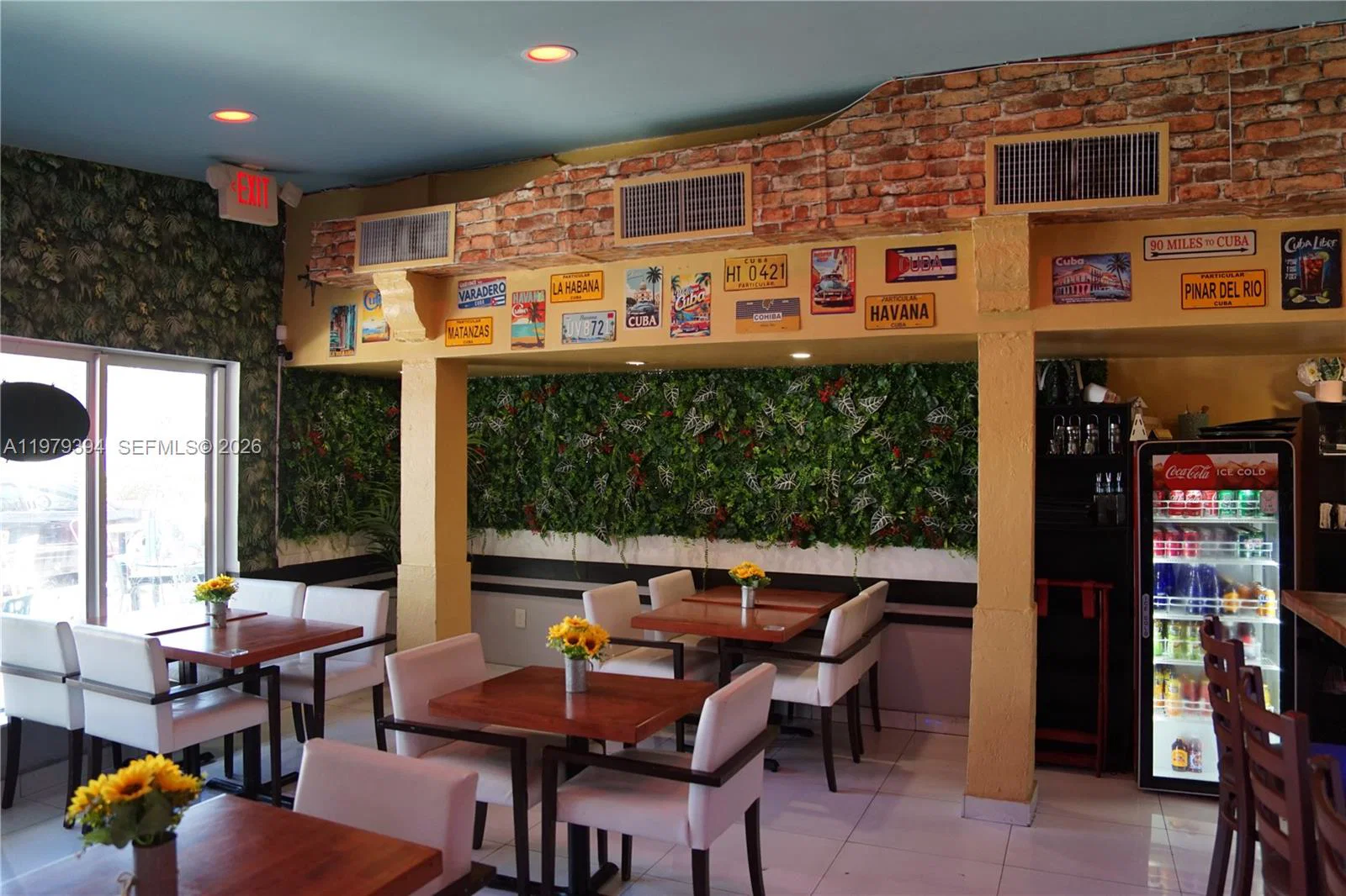 Thriving Cuban Restaurant with Prime Beachside Location
