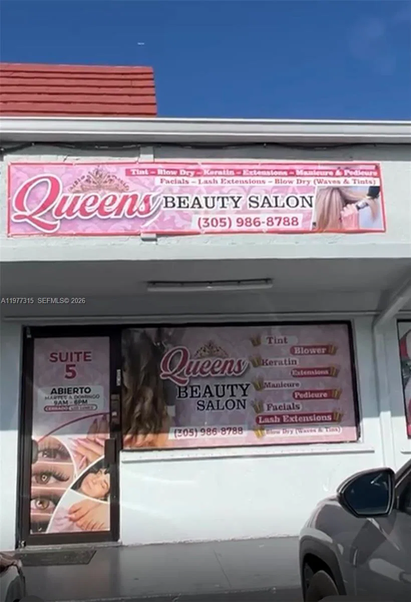 Complete Beauty Salon Equipment Package with Multiple Service Stations