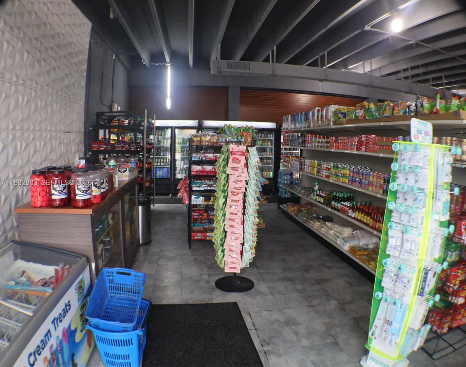 Established Convenience Store with Loyal Customer Base