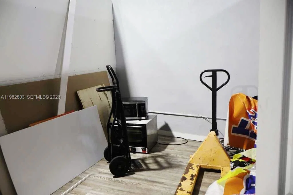 Established Convenience Store with Loyal Customer Base