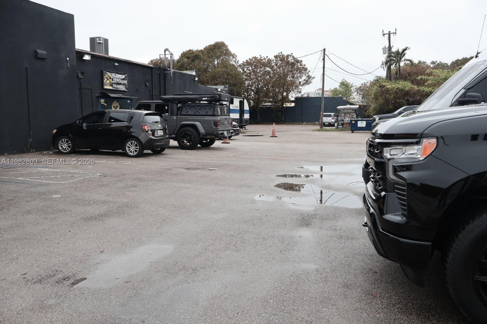 Established Convenience Store with Loyal Customer Base