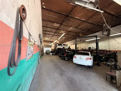 Established Auto Repair Business with Turnkey Operations