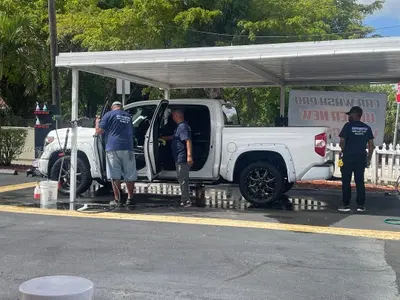 Established Hand Car Wash with Loyal Clientele