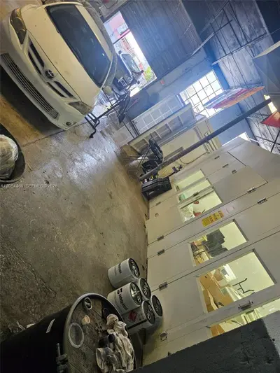 Profitable Auto Body Shop with Two Professional Spray Booths